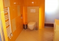 łazienka pomarańczowa